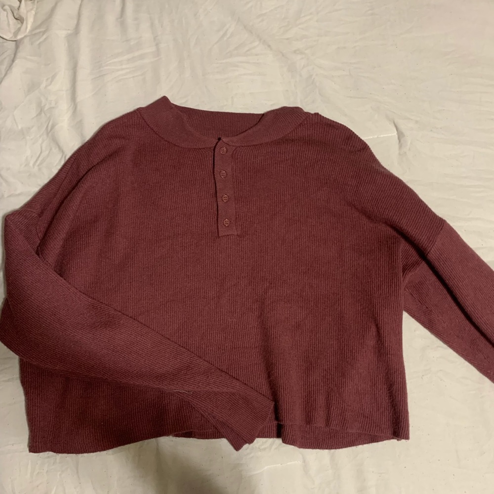 long sleeved pac sun medium maroon shirt